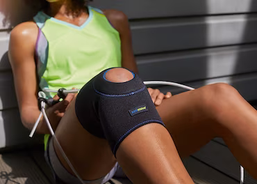 actimove sports knee support open patella lifestyle close up